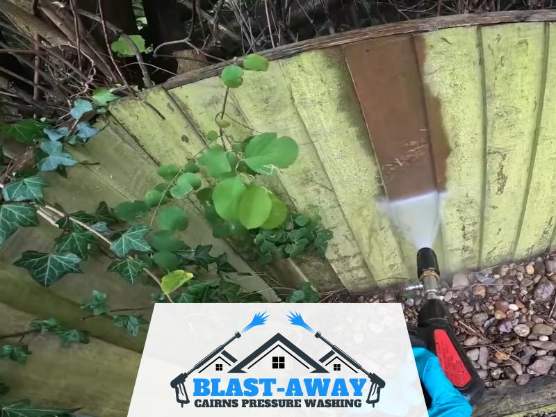 CAIRNS Fence Pressure Cleaning QLD